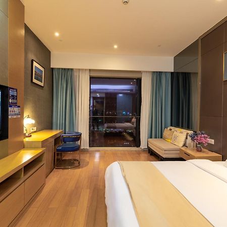 Guangzhou Xing Yi International Apartment - Poly World Branch ภายนอก รูปภาพ
