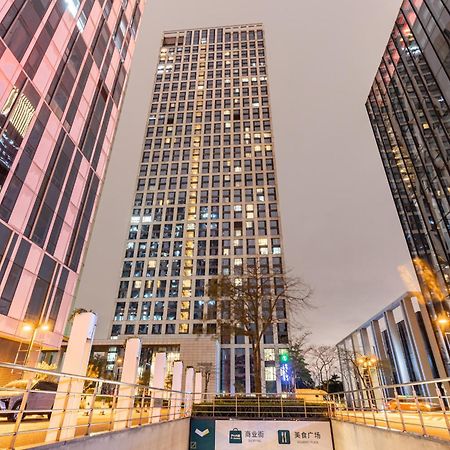 Guangzhou Xing Yi International Apartment - Poly World Branch ภายนอก รูปภาพ