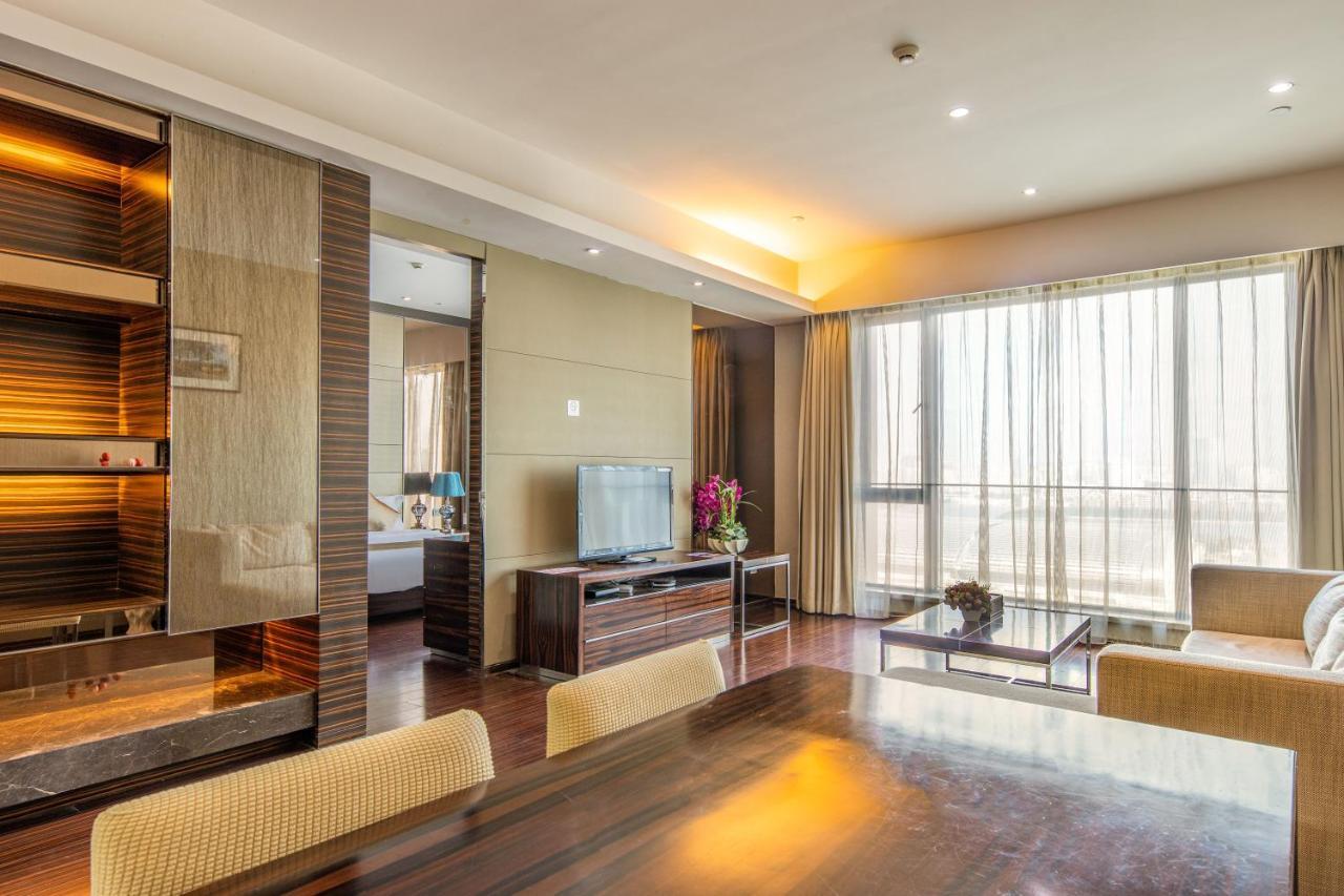 Guangzhou Xing Yi International Apartment - Poly World Branch ภายนอก รูปภาพ