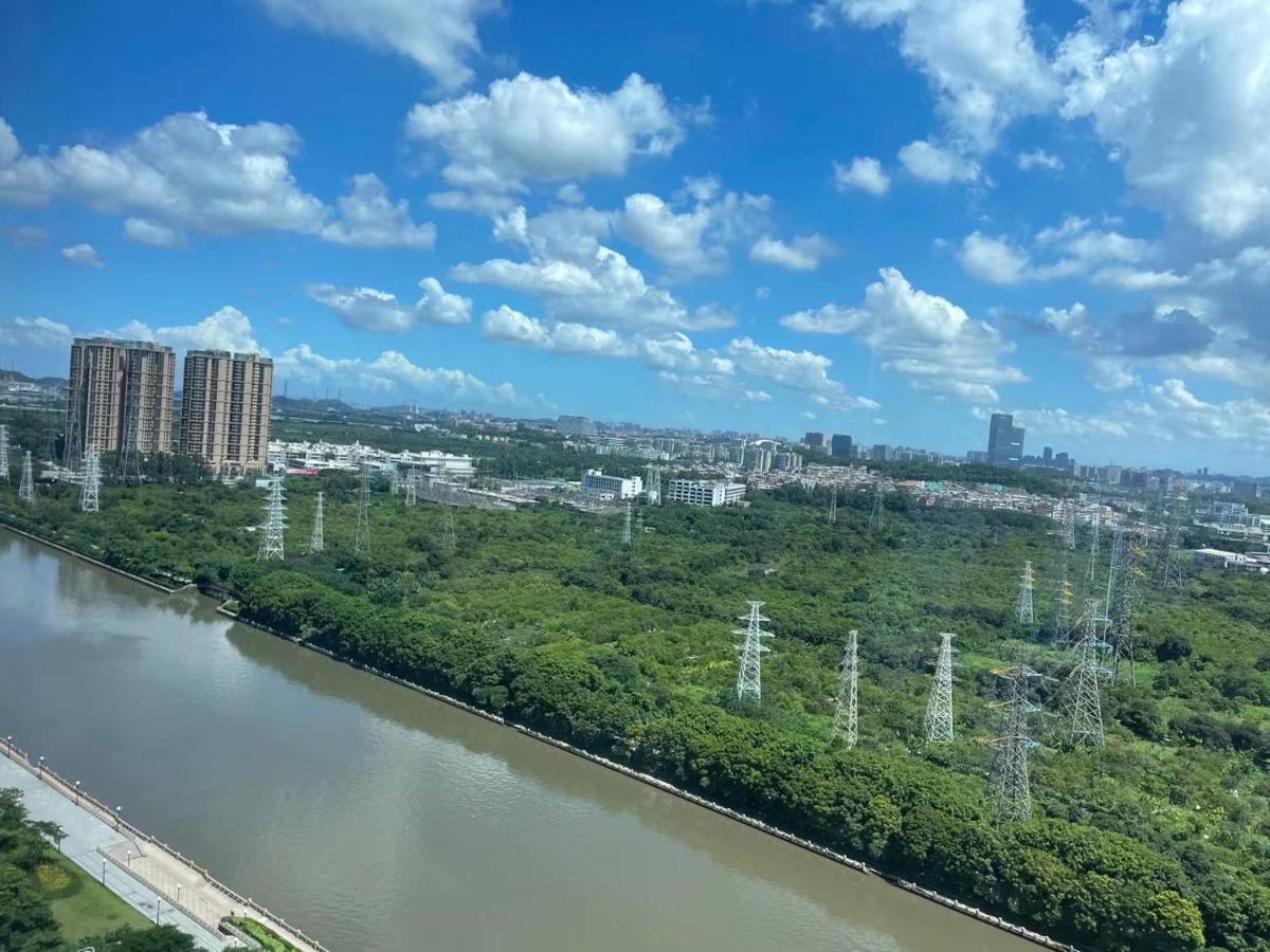 Guangzhou Xing Yi International Apartment - Poly World Branch ภายนอก รูปภาพ