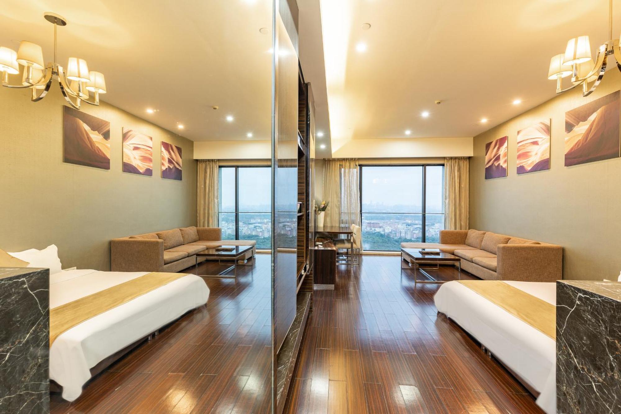 Guangzhou Xing Yi International Apartment - Poly World Branch ภายนอก รูปภาพ