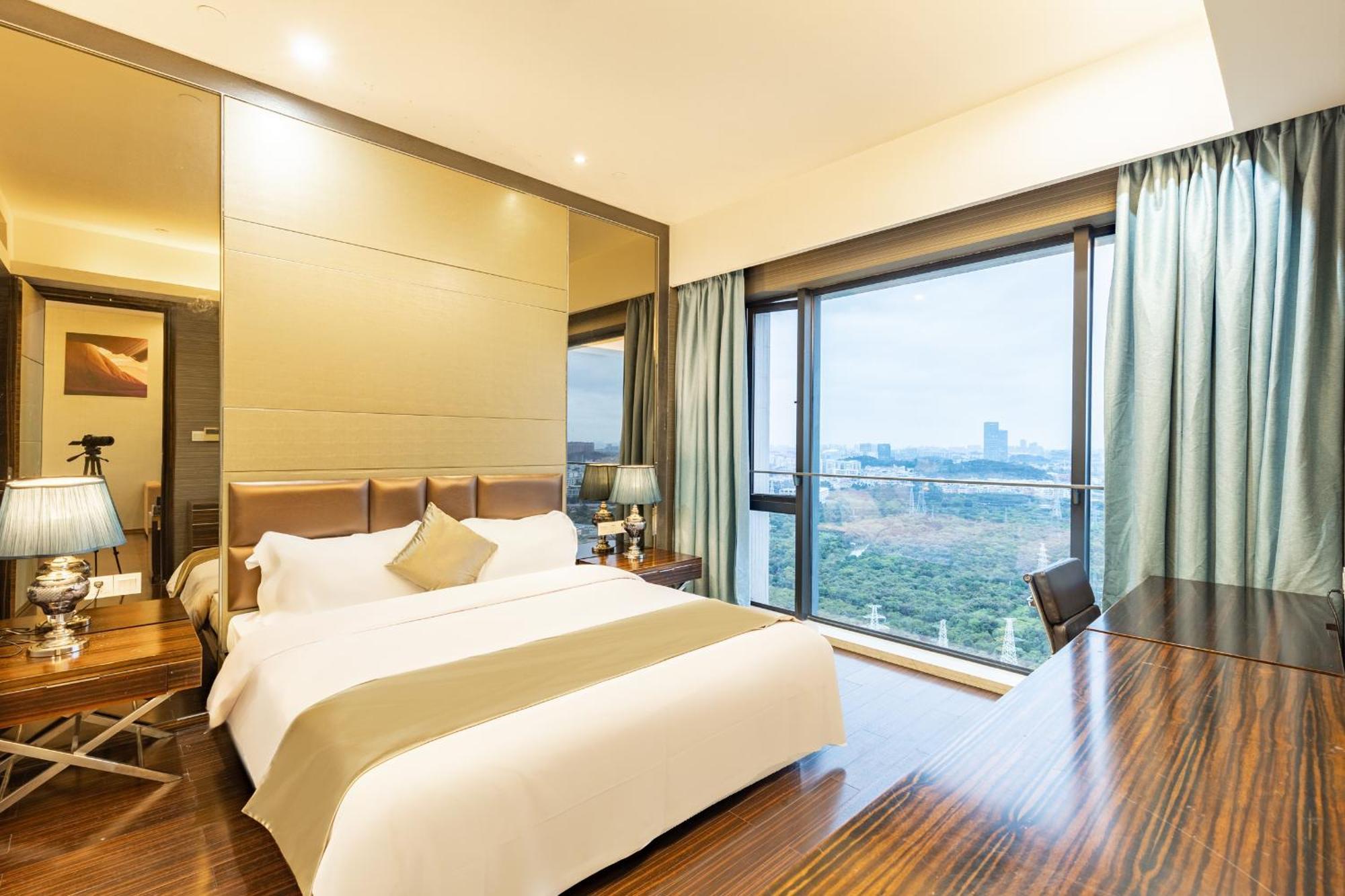 Guangzhou Xing Yi International Apartment - Poly World Branch ภายนอก รูปภาพ