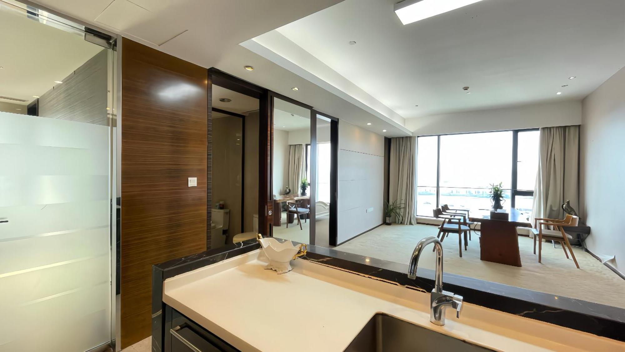 Guangzhou Xing Yi International Apartment - Poly World Branch ภายนอก รูปภาพ