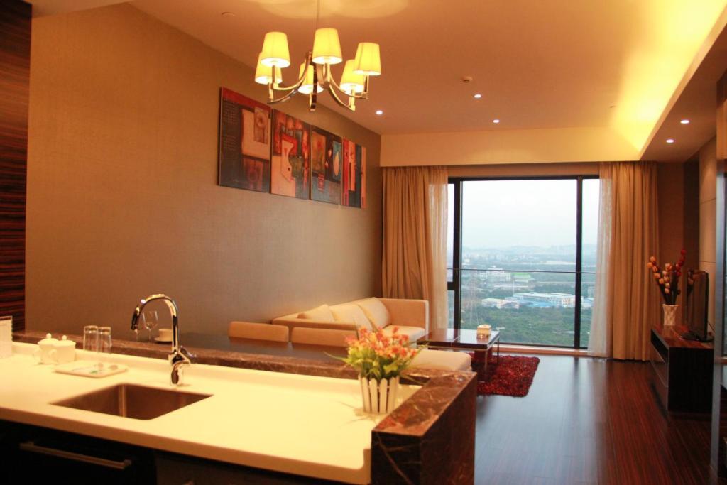 Guangzhou Xing Yi International Apartment - Poly World Branch ภายนอก รูปภาพ