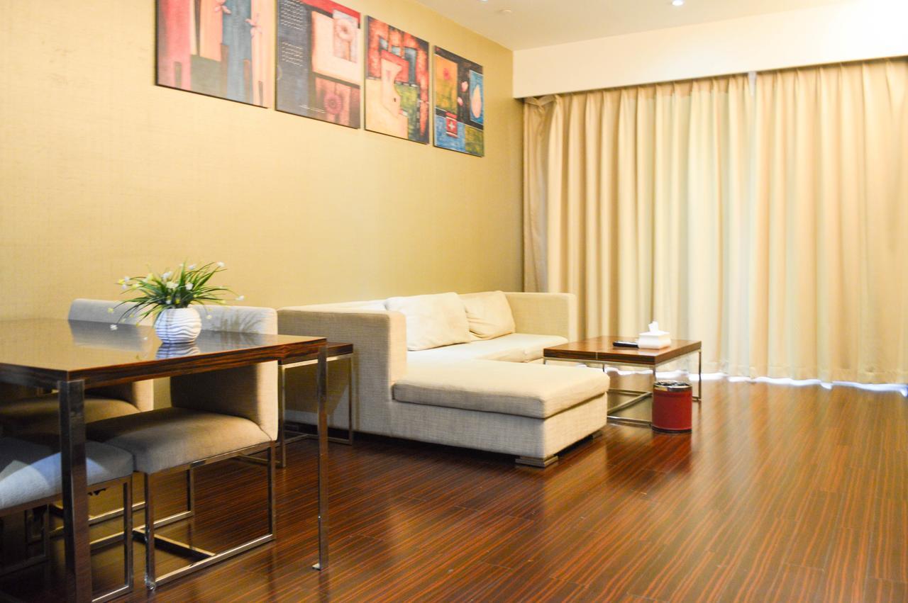 Guangzhou Xing Yi International Apartment - Poly World Branch ภายนอก รูปภาพ